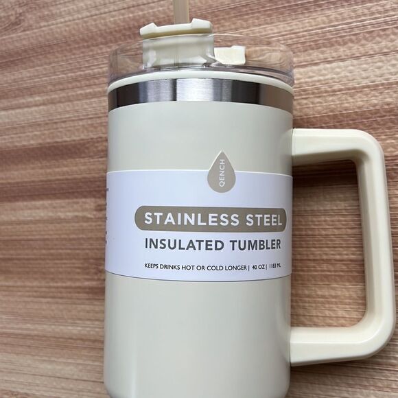 40oz hydraquench tumbler with handle in cream - Picture 5 of 12